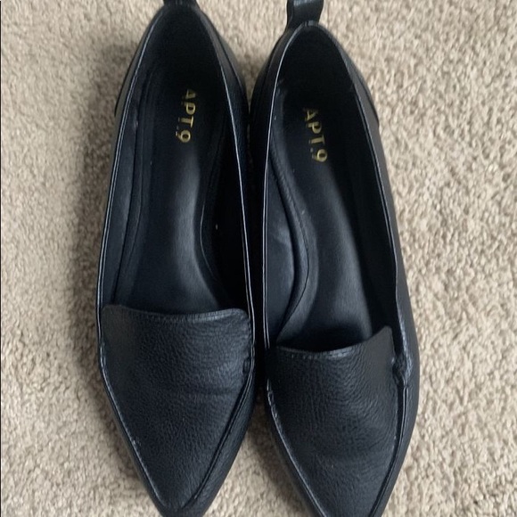 APT 9 Black Loafers - Picture 2 of 3